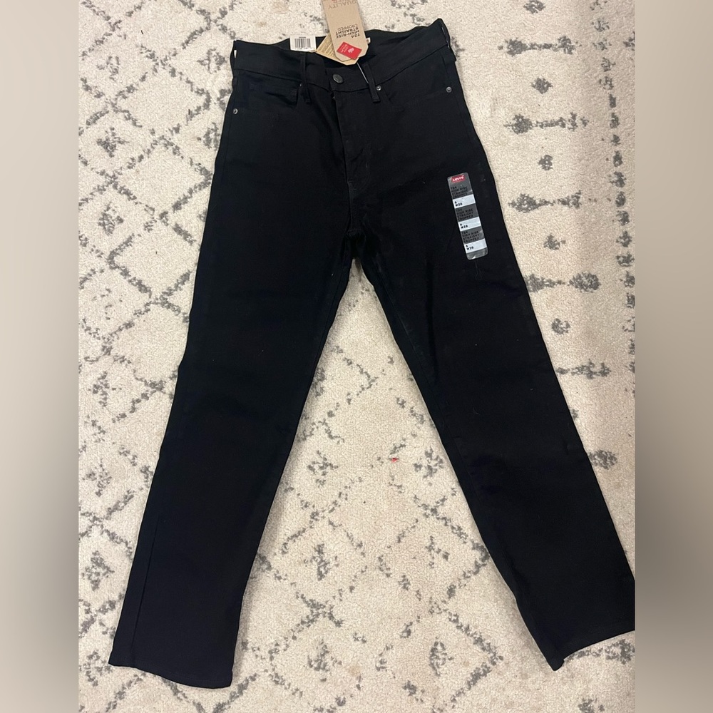Levi high rise straight crop
